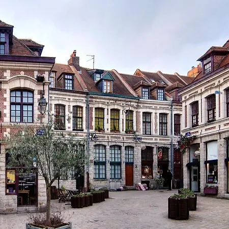 Old Town - Charming House With Terrace Parking *